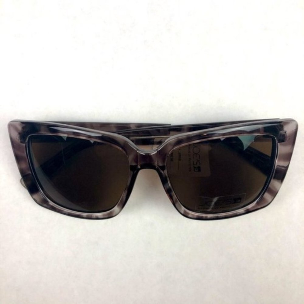 Joe’s Jeans tortoise shell sunglasses